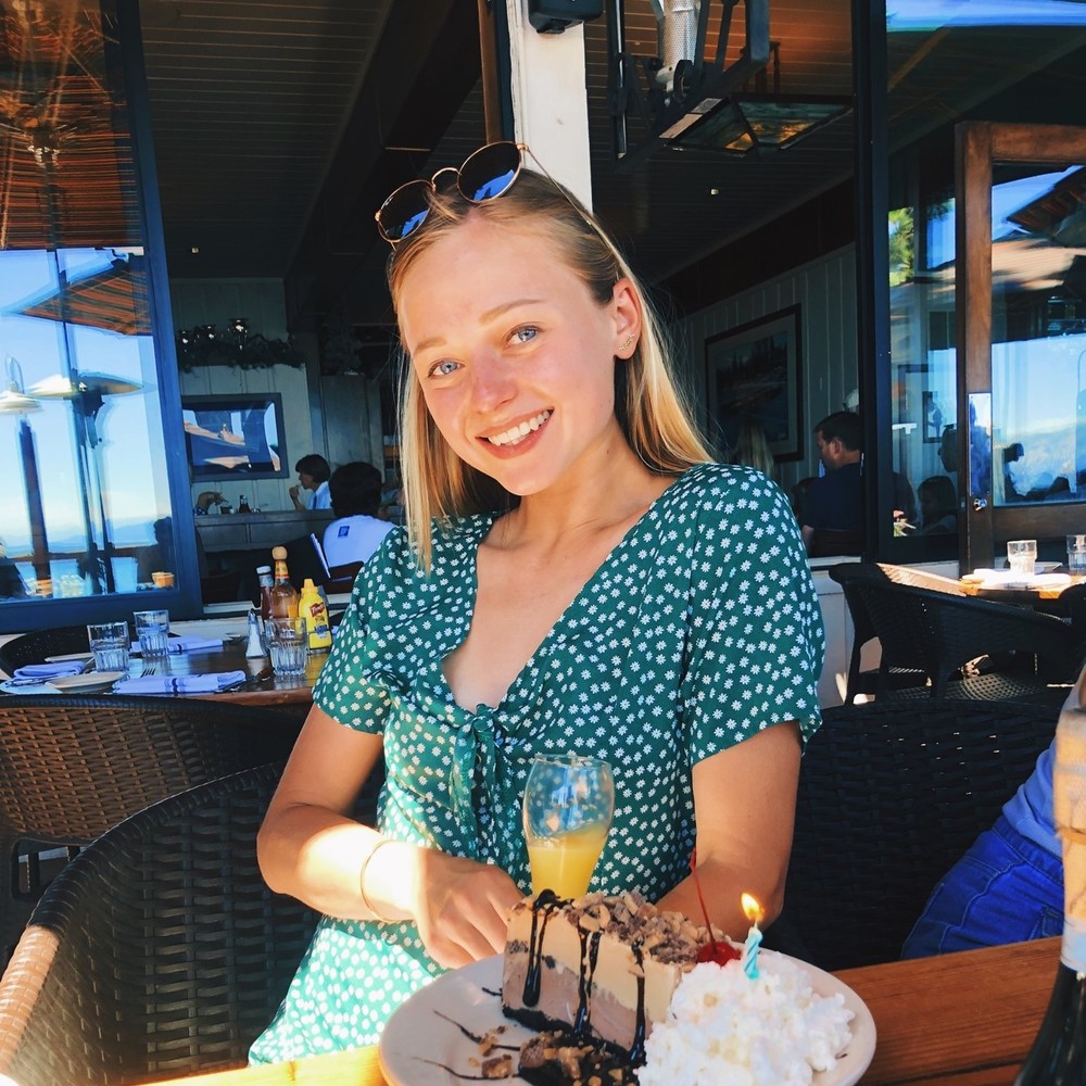 Meet your Posher, Anna